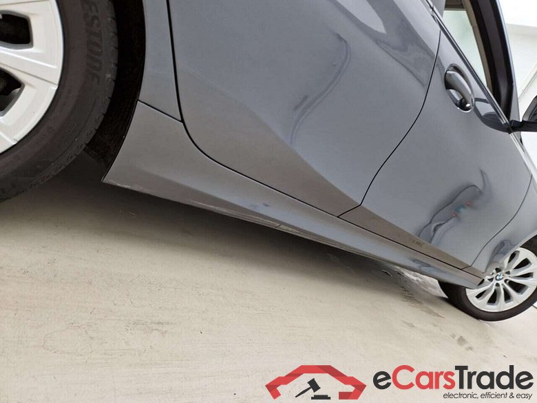 BMW 3-SERIE TOURING 2.0 318D #6