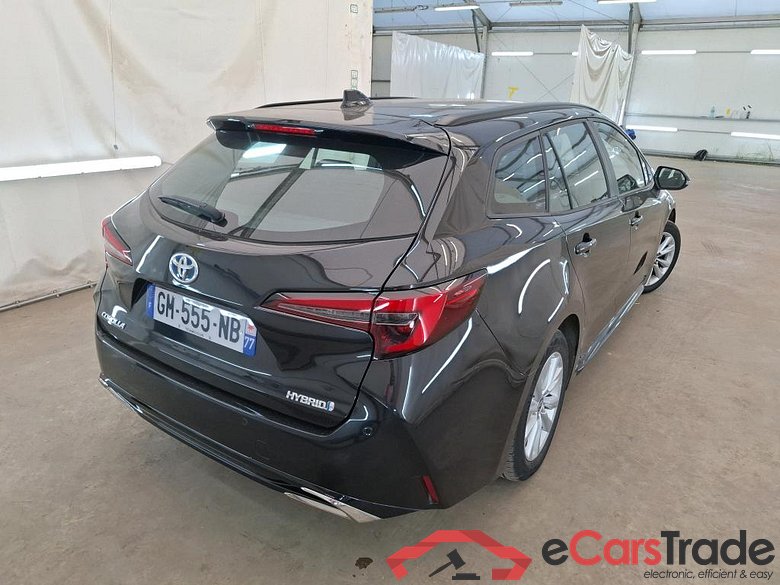 TOYOTA Corolla Touring Sports / 2018 / 5P / Break Hybride 122h Dynamic Business Beyond Zer #3