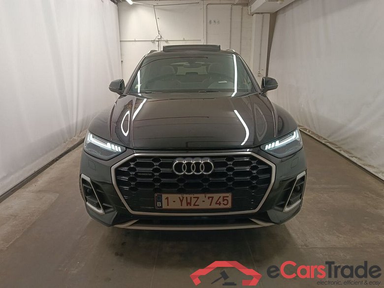 Audi Q5 Business Edition S line 40 TDI quattro 5d #5