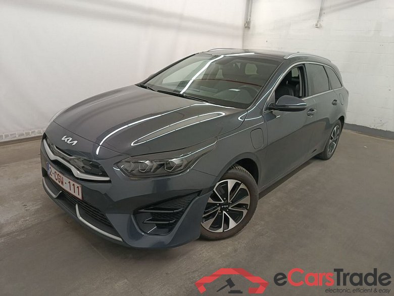 KIA cee'd Sportswagon Business Line 1.6 GDi PHEV DCT 5d