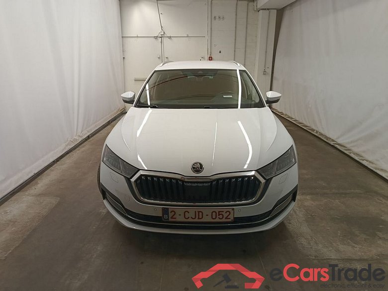 Skoda Octavia Combi 2.0 CRTDI 110kW DSG7 Clever+ 5d #5