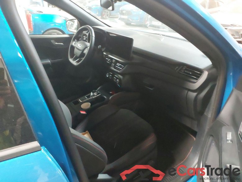 FORD Kuga 2.5 PHEV 243cv WT Gancho Automatico St Line X(Pano-Roof + Winterpack) #3