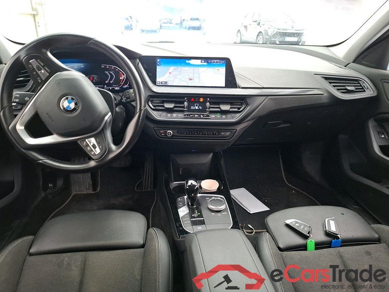 Série 1 Berline 118 i Edition Sport 1.5 135CV BVA7 E6d #5