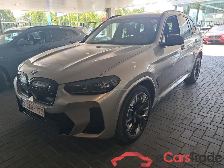 BMW IX3 80KWH AUTO