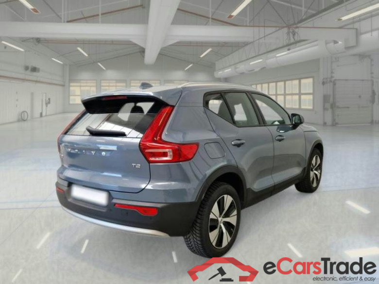 VOLVO XC40 / 2021 / 5P / SUV T2 AUTOMATICO CORE #2