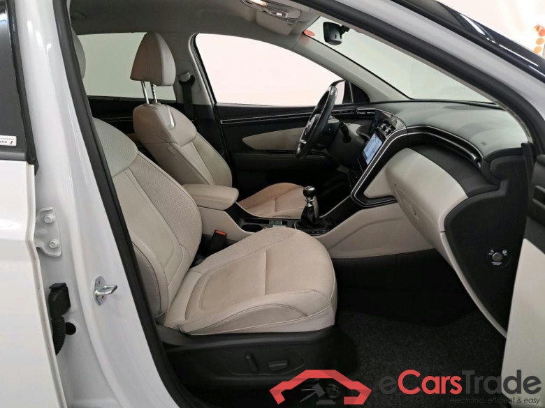 Hyundai Tucson 1.6 T-GDI 48V MHEV Premium 5d #3