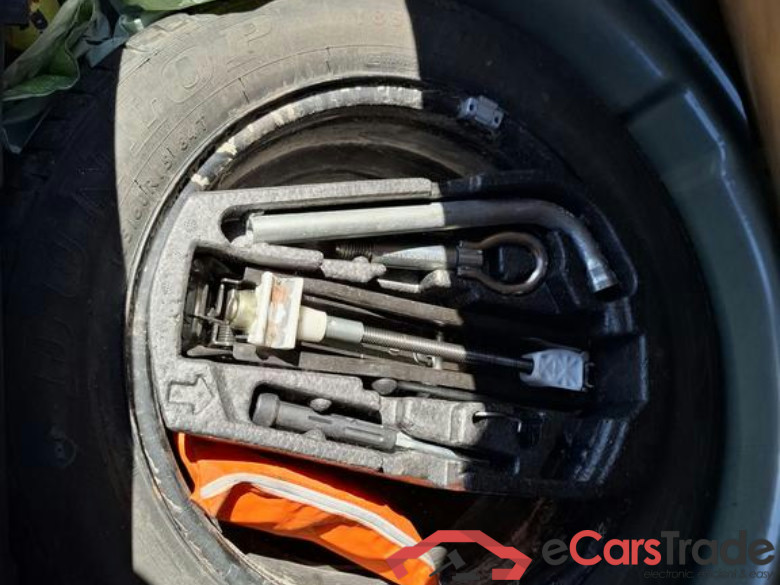 VOLKSWAGEN Polo COMF 1,2L 70CV/PK 5V #5