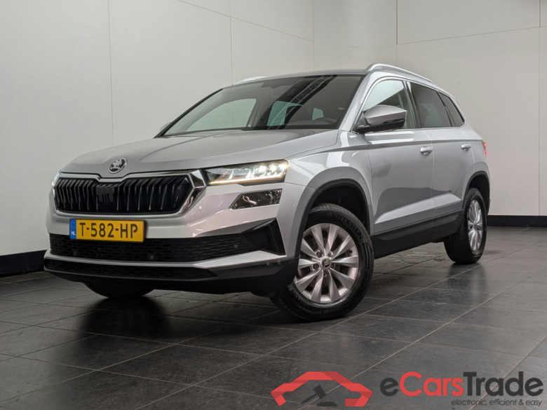 SKODA Karoq 1.0 TSI Business Ed. #1
