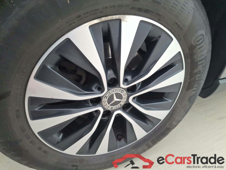 MERCEDES-BENZ A-KLASSE 2.0 180 D STYLE 8G-DCT #4