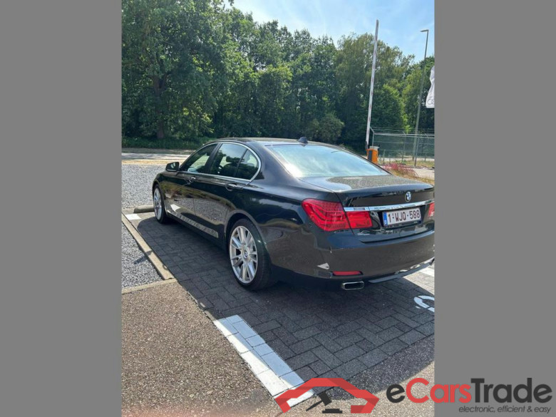 BMW 7 Dsl (F01) 740 dXA #4