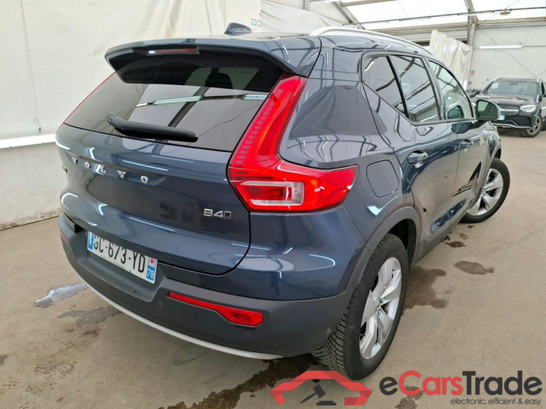 Volvo XC40 2.0 B4 AWD Aut. LED ACC Virtual Navi Sport-Leather KeylessGo Camera Klima PDC ... #3