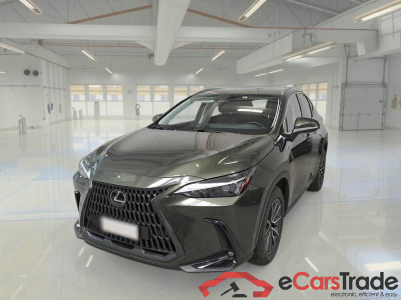 LEXUS NX / 2021 / 5P / SUV PLUG-IN PREMIUM 4WD MY22 #1