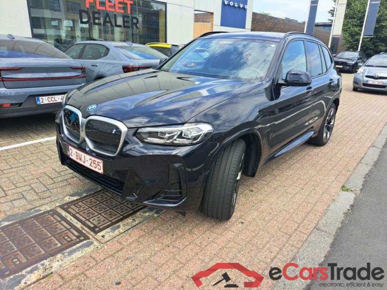 BMW IX3 80KWH AUTO