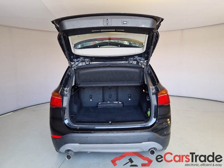 BMW X1 / 2015 / 5P / SUV SDRIVE 18D BUSINESS #5