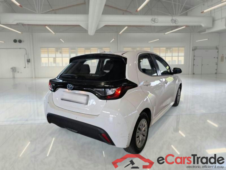 TOYOTA YARIS / 2020 / 5P / BERLINA HYBRID BUSINESS MY20 #2