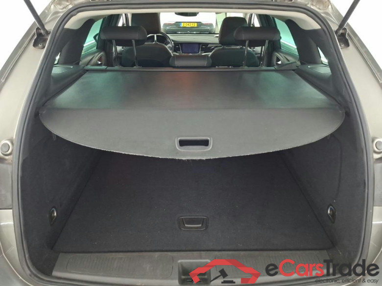 OPEL Astra Sports Tourer 1.2 turbo 81kW Business Elegance 5D #5