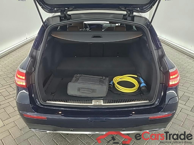 MERCEDES-BENZ E-klasse Estate E 300 e 9G-TRONIC Bus Sol AMG 5D 235kW #5