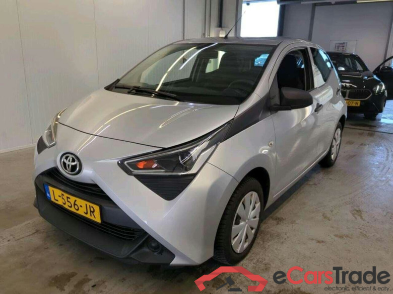 TOYOTA Aygo 1.0 VVT-i x