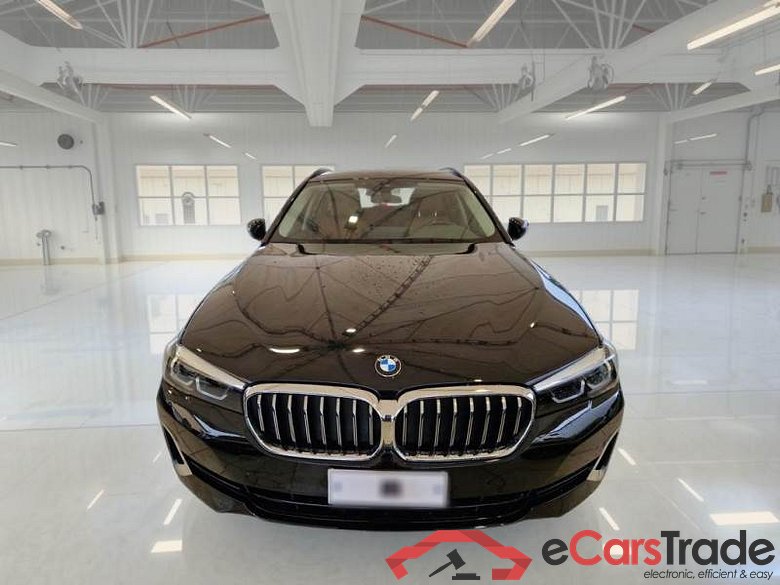 BMW SERIE 5 / 2020 / 5P / STATION WAGON 520D AUT LUXURY MH48V TOURING #6