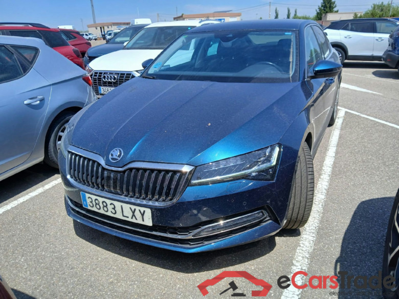 SKODA Superb / 2019 / 5P / berlina con portón 2.0 TDI 110kW (150CV) Style #1