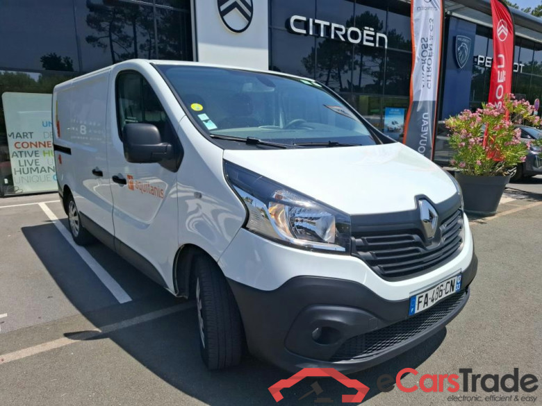 RENAULT Trafic / 2014 / 4P / Fourgon tôlé &FG GCF L1H1 1200 dCi 95 E6 #4