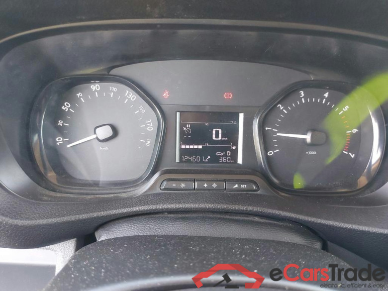 PEUGEOT Expert / 2016 / 4P / furgón Furgón Pro 1.5 BlueHDi 120 Standard #4