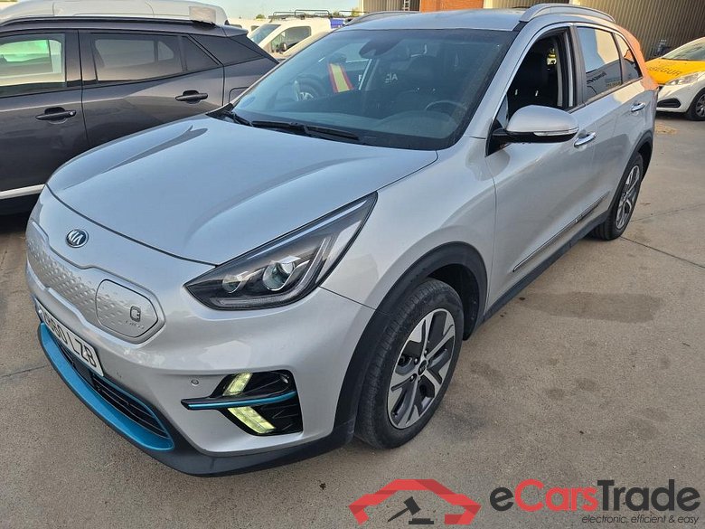KIA e-Niro / 2016 / 5P / crossover e-Niro 150kW Emotion (Long Range)