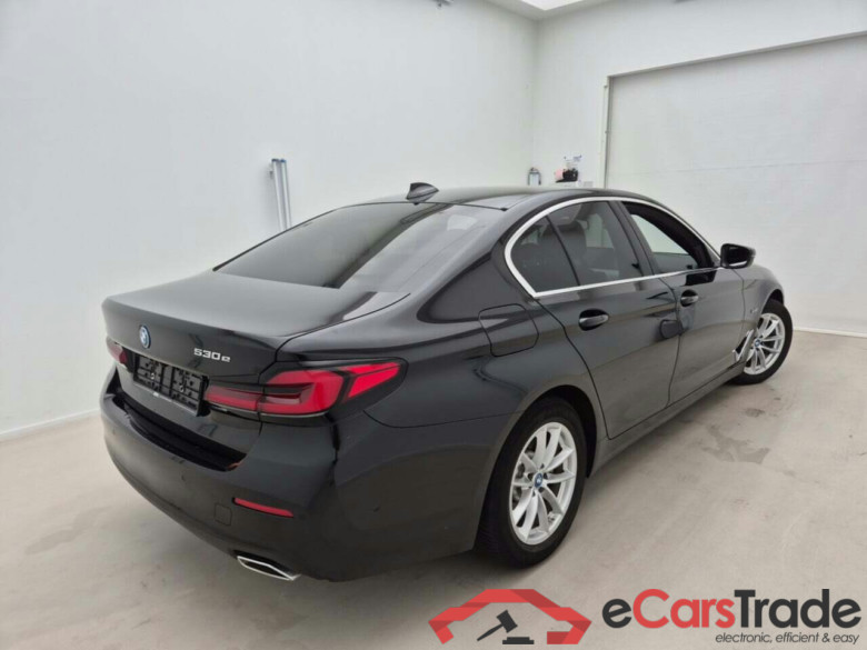 BMW 5-SERIE 530E AUT. #2