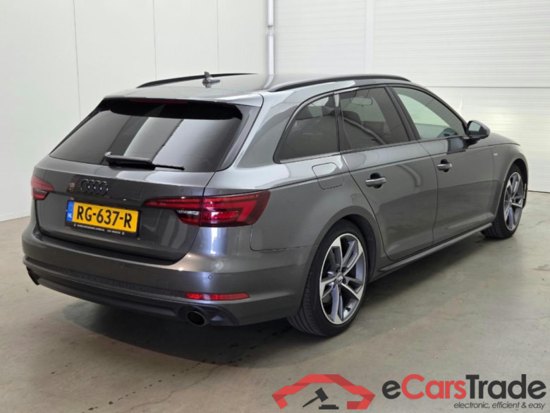 AUDI A4 AVANT 2.0 TFSI MHEV Sport S line black edition #4