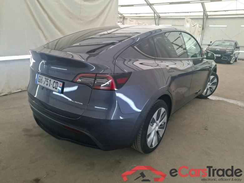 TESLA Model Y / 2020 / 5P / SUV Grand Autonomie Dual Motor AWD #4