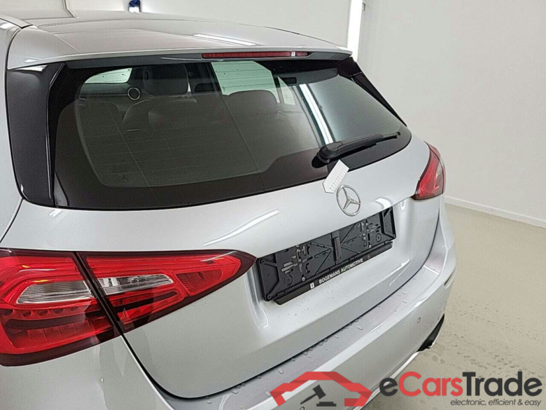 MERCEDES-BENZ A-KLASSE 180 #4