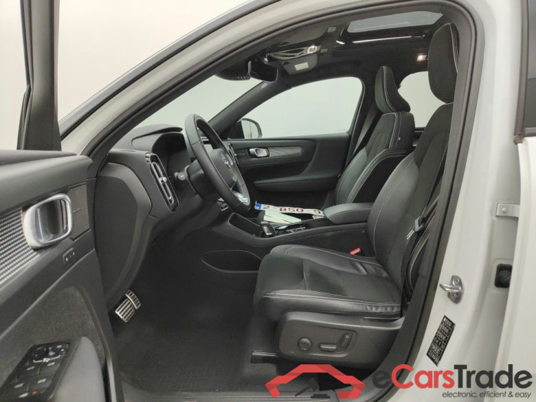 Volvo XC40 T4 Recharge Geartronic R-Design 5d #3
