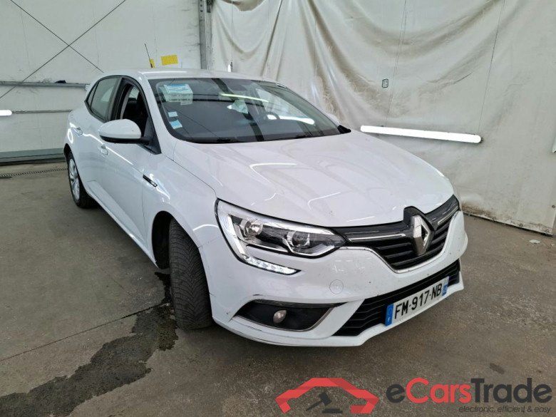 Megane IV Berline 5pt. Société Air Nav 1.5 dCi 90CV BVM6 E6 #4