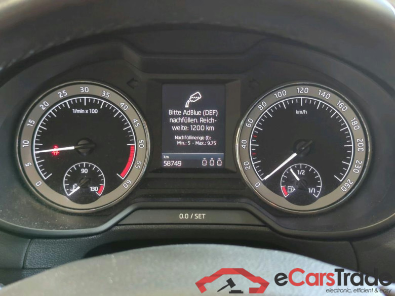 Octavia Combi Tour 2.0 TDI 110KW AT7 E6dT #5