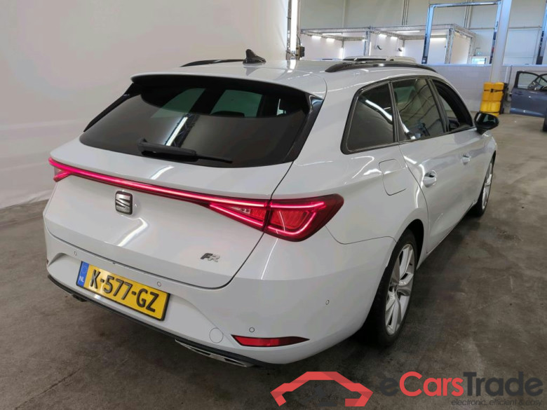 SEAT Leon Sportstourer 1.5 eTSI FR Launch Edition DSG 5d #2