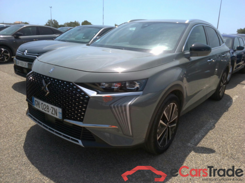 DS 7 Crossback 1.6 E-Tense Plug-In Hybrid Rivoli 4x4 Aut. LED Virtual Focal Navi Sport-Leather KeylessGo Camera Klima PDC ...