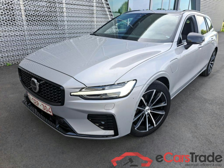 VOLVO V60 2.0 T6 PHEV R-DESIGN AUTO 4WD #1