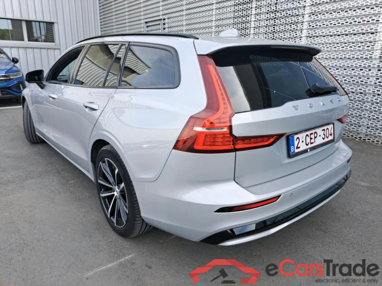 VOLVO V60 2.0 T6 PHEV R-DESIGN AUTO 4WD #3