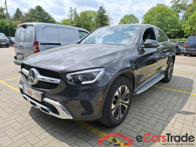 MERCEDES - MER GLC COUPE 300 de 4MATIC 306PK DCT Premium Plus With Electric Heated Mem Seats & Heated Steering & Exclusive Interior & Multibeam & Burmester & Head Up & 360 Camera  * HYBRID * #1