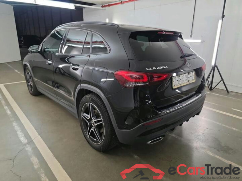 Mercedes GLA GLA GLA 200 d AMG Line 110kW/150pk  5D/P Auto-8 #3