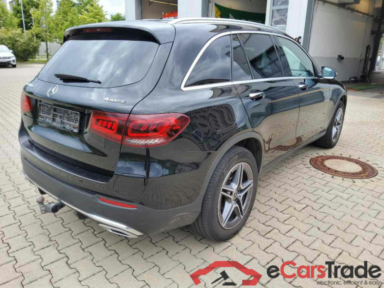 Mercedes-Benz GLC (BM 253)(06.2015->) DE - SUV5 GLC 300 de EU6d, 4Matic AMG Line, (Facelift) 2020 - 2022 #3