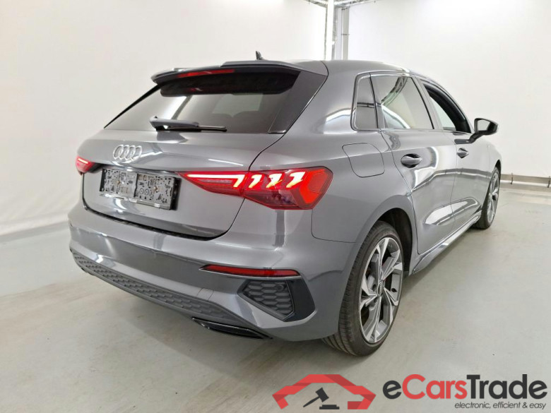 AUDI A3 SPORTBACK 1.4 45 TFSI E S TR. COMPETITION SPORTB. #4