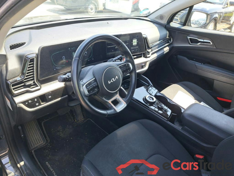 KIA Sportage / 2022 / 5P / todoterreno 1.6 T-GDi HEV 171kW (230CV) Drive 4X2 #3