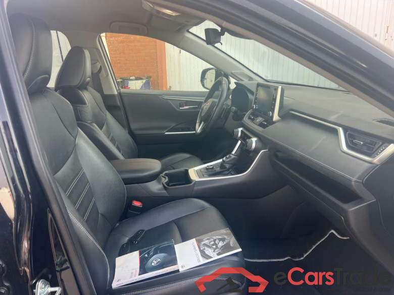TOYOTA Rav4 / 2018 / 5P / todoterreno 2.5l 220H Luxury 4WD #6
