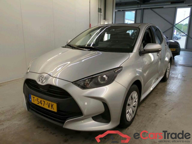 TOYOTA Yaris 1.5 VVT-i Active #1