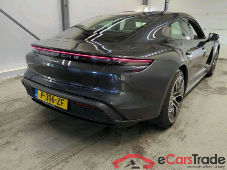 PORSCHE Taycan Performance 84kWh #2