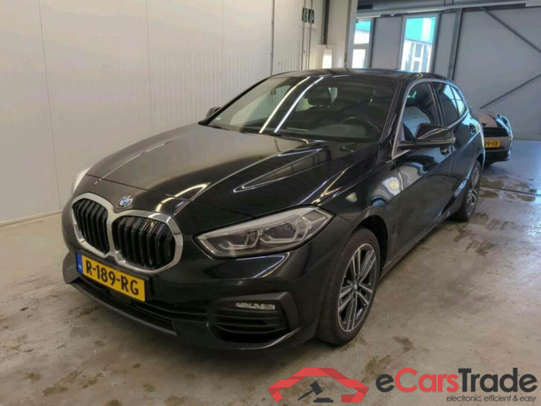 BMW 1-serie 118i Bns Edition #1