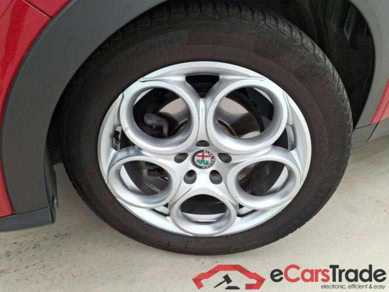 ALFA ROMEO TONALE 1.6 DS DCT6 SUPER #6