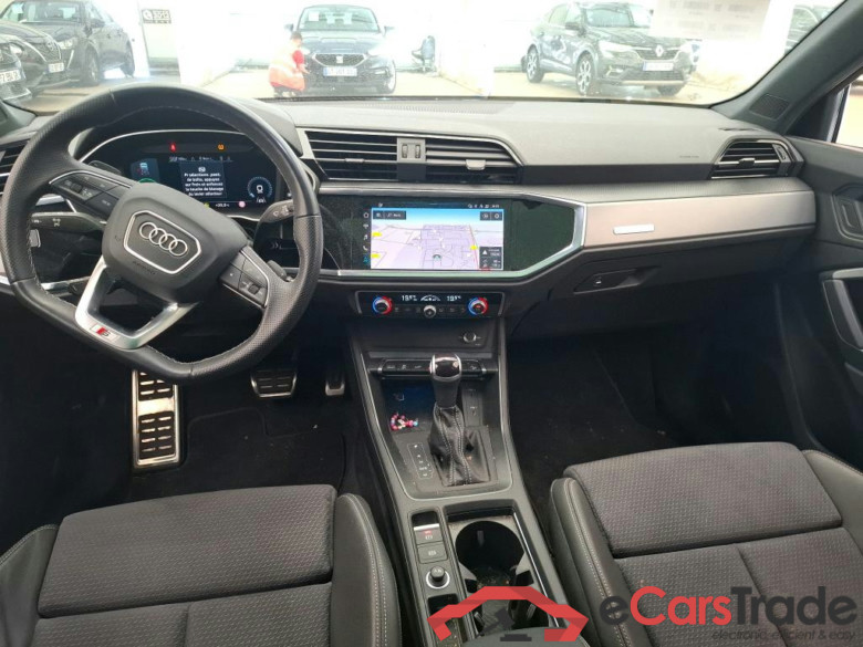 AUDI Q3 / 2018 / 5P / SUV 45 TFSI E 245 S TRONIC S LINE #5