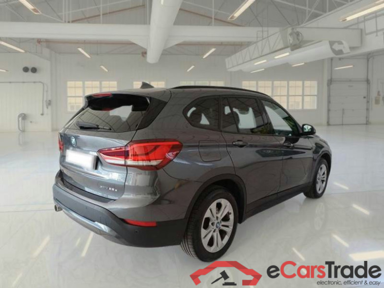 BMW X1 / 2019 / 5P / SUV XDRIVE 25E BUSINESS ADVANTAGE AUTOMATICO #2